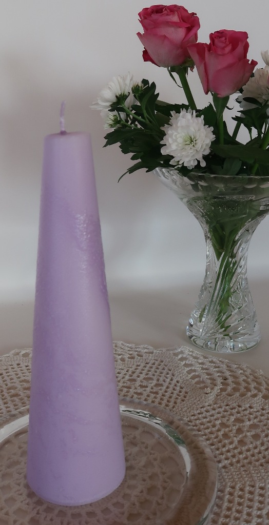 Vaalea Violetti käsintehty kynttilä, Kynttilätalo, Anno Coloria XS